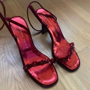 Martinez Valero cherry velvet heels size 9